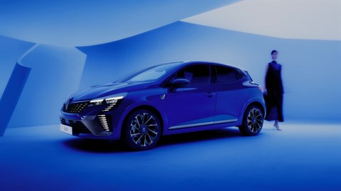 17” alumnijumski naplaci u esprit Alpine verziji sa ugraviranim logom