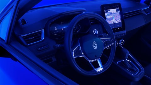 prilagodljiv 10” digitalni brzinometar, 9.3”  multimedijalni ekran osetljiv na dodir